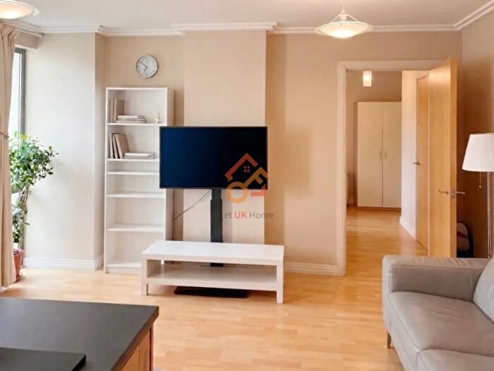 1 Bedroom Flat To Rent In Trentham Court, Westgate, Victoria Road, Acton, London, W3