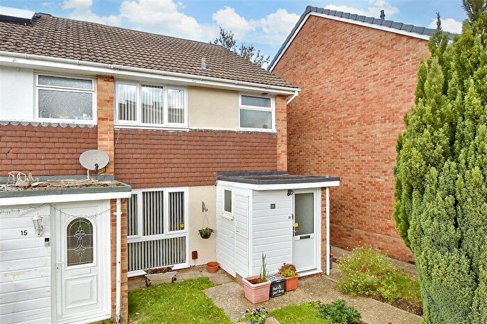 3 Bedroom End Of Terrace House For Sale In Meadowcroft Close, Ifield, Crawley, West Sussex, RH11