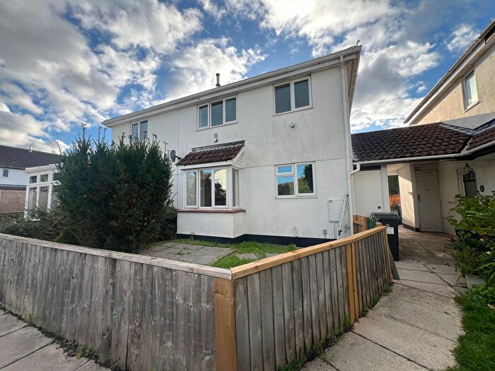 2 Bedroom Terraced House To Rent In Furze Cap, Kingsteignton, TQ12