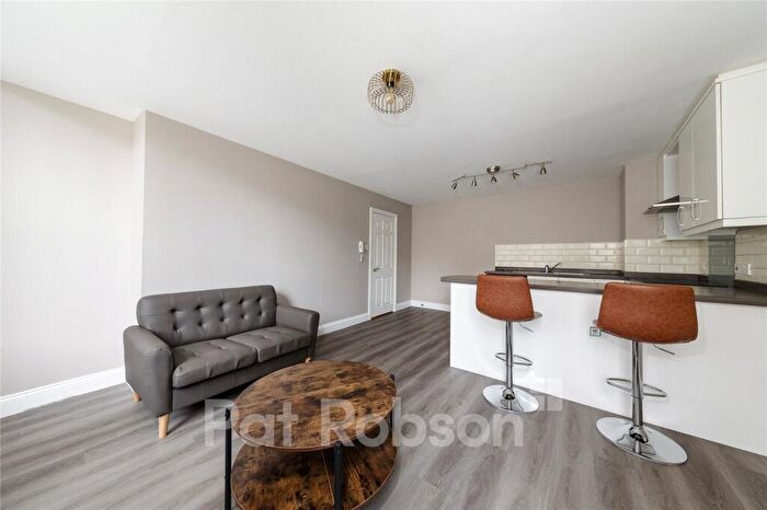 1 Bedroom Apartment To Rent In Quinns Building, - Pink Lane, Newcastle Upon Tyne, NE1