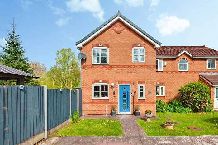 3 Bedroom Semi-Detached House For Sale In Manor Fell, Palacefields, Runcorn, WA7