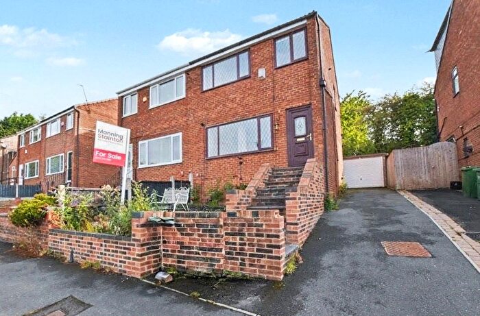 3 Bedroom Semi-Detached House For Sale In Wheelwright Close, Leeds, West Yorkshire, LS12