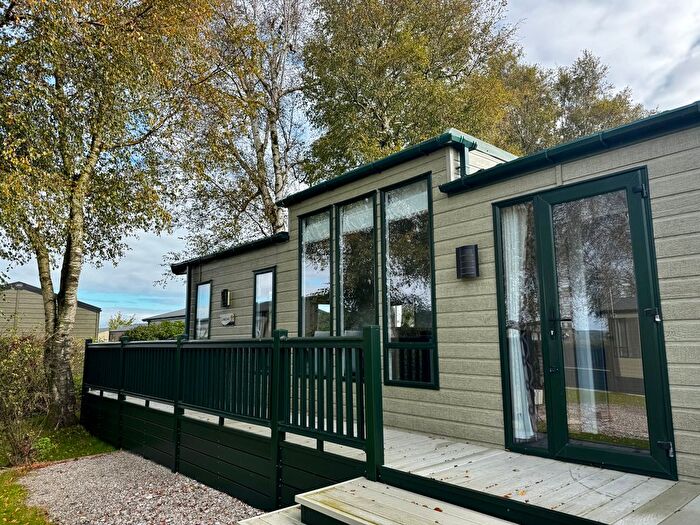 2 Bedroom Lodge For Sale In Levens, Kendal, LA8