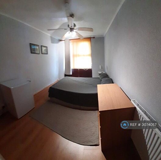 Studio To Rent In Rookley Close, Sutton, SM2