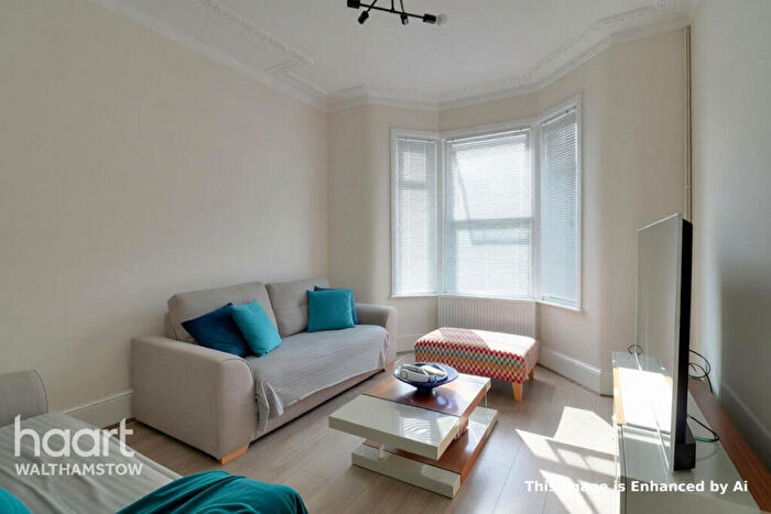 3 Bedroom Terraced House For Sale In Exeter Road, Walthamstow, E17