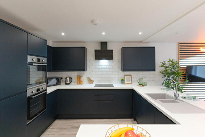 6 Bedroom Terraced House To Rent In Jessie Road, Southsea, Portsmouth, PO4