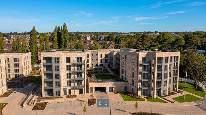 2 Bedroom Apartment To Rent In Luctons Close, Epping Gate, Loughton, IG10