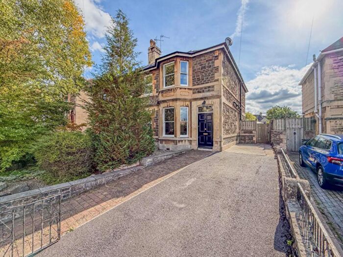 5 Bedroom Semi-Detached House For Sale In Lower Oldfield Park, Bath, BA2