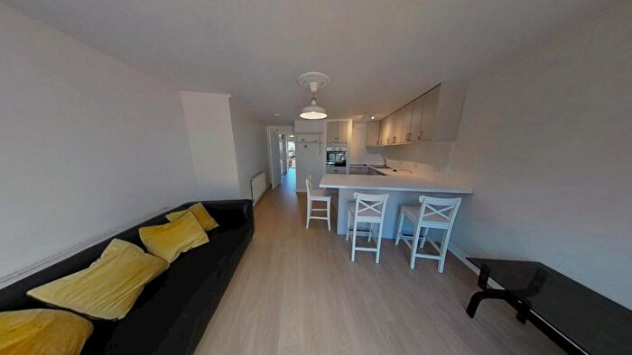 1 Bedroom Flat To Rent In Craigcrook Road, Edinburgh, EH4