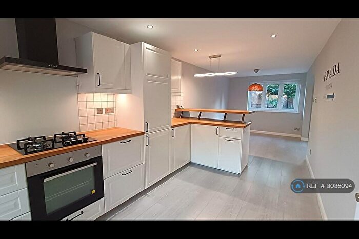 4 Bedroom Detached House To Rent In Partry Close, Chandler's Ford, Eastleigh, SO53