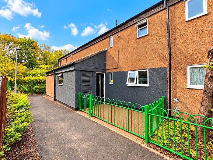 4 Bedroom Terraced House For Sale In Crabtree, Peterborough, PE4