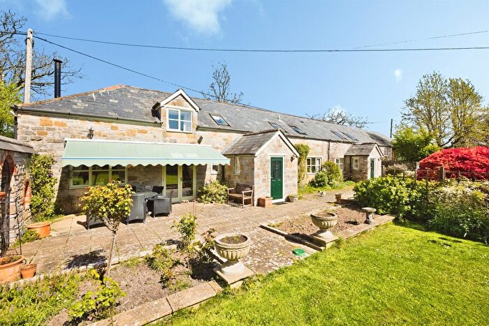 4 Bedroom Semi-Detached House For Sale In Hinton, Mudford, Yeovil, BA22