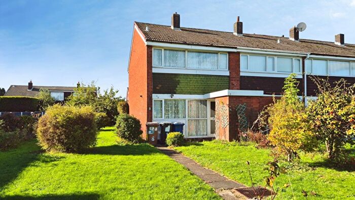 3 Bedroom End Of Terrace House For Sale In Thistledown Avenue, Burntwood, WS7