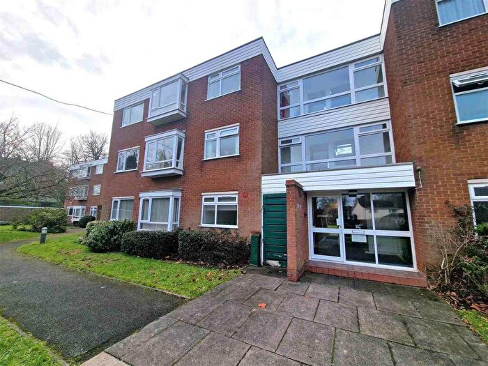 2 Bedroom Flat To Rent In Kelton Court, Edgbaston, B15