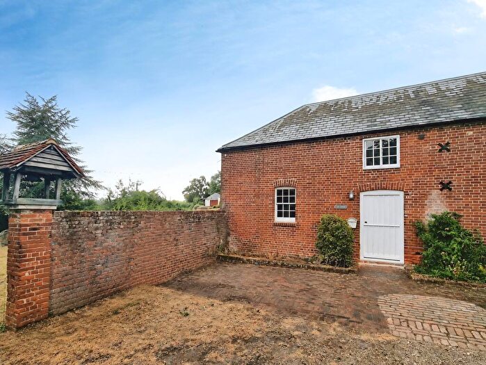 2 Bedroom Semi-Detached House To Rent In Brogdale Road, Ospringe, Faversham, Kent, ME13