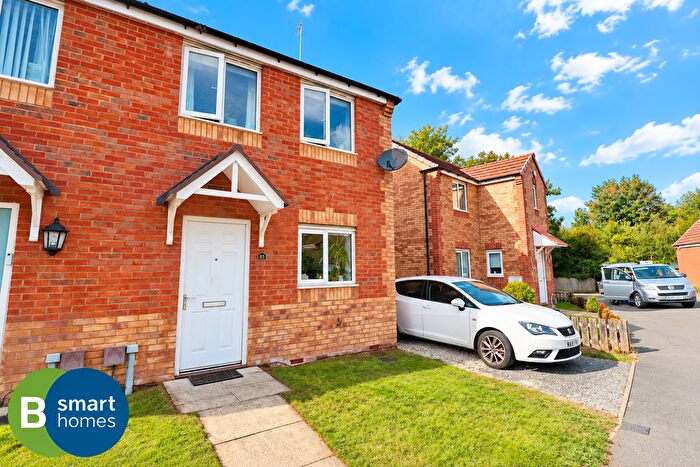 3 Bedroom Semi-Detached House For Sale In Sanderson Way, Swinton, Mexborough, S64