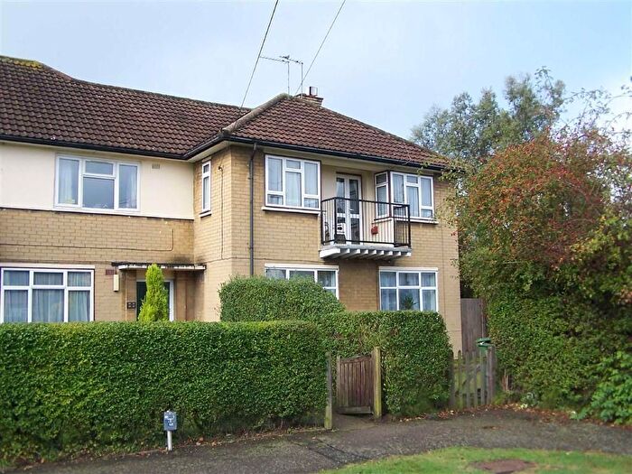 1 Bedroom Flat To Rent In Barton Way, Borehamwood, WD6