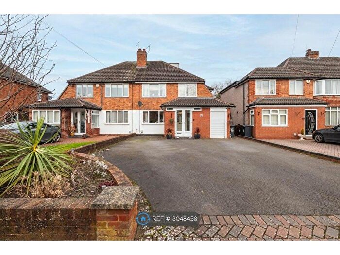 5 Bedroom Semi-Detached House To Rent In Kingslea Road, Solihull, B91