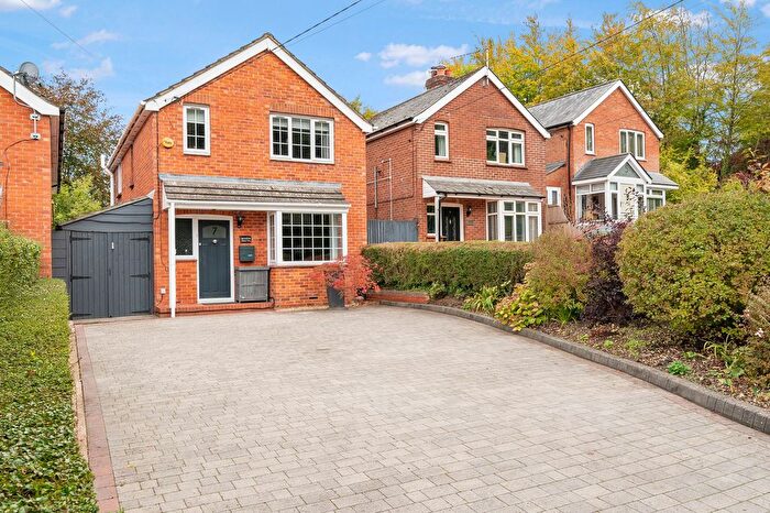 2 Bedroom Detached House For Sale In Hillside Villas, Charlton, SP10
