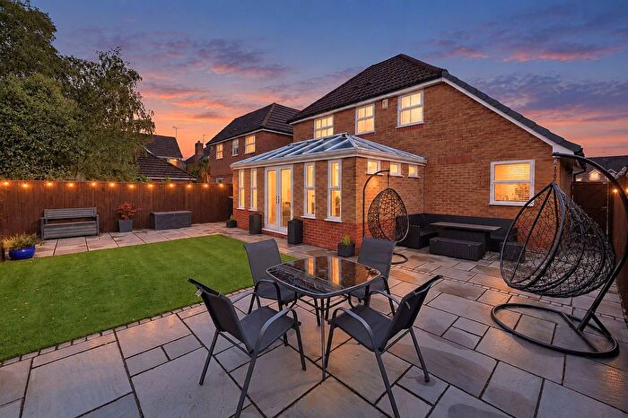4 Bedroom Detached House For Sale In Turnbury Close, Euxton, PR7