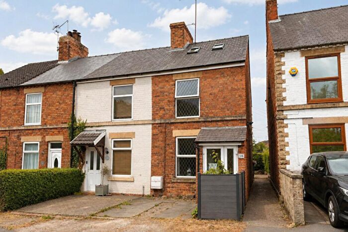 3 Bedroom End Of Terrace House For Sale In Hazelmere Road, Creswell, Worksop, Derbyshire, S80