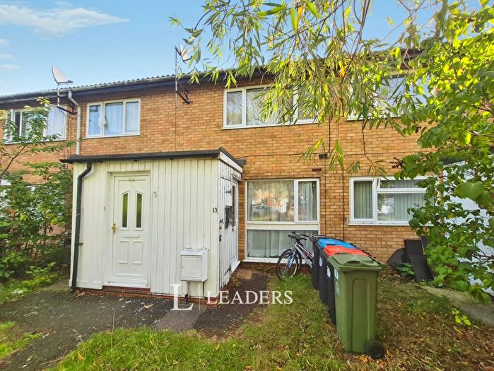 2 Bedroom Apartment For Sale In Rowle Close, Stantonbury, Milton Keynes, MK14