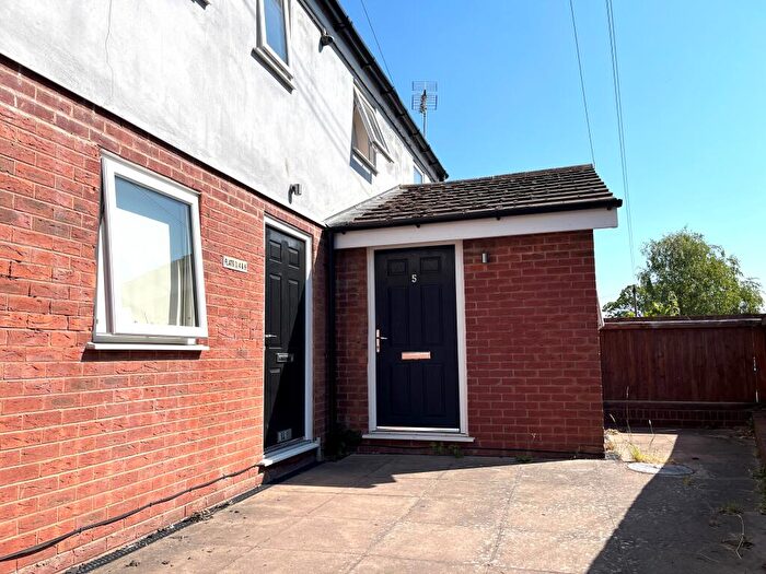 1 Bedroom Flat To Rent In Station Road, Northfield, Birmingham, B31
