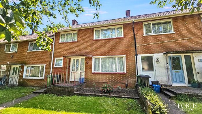3 Bedroom Terraced House For Sale In Willowdale Road, Cardiff, CF5