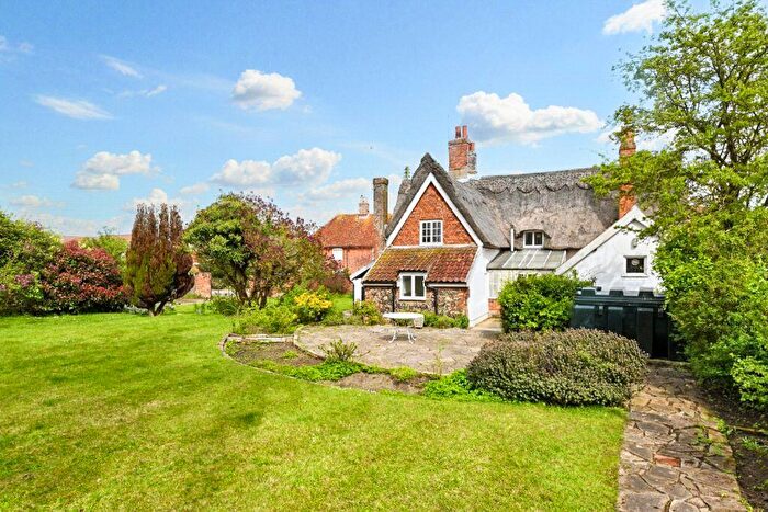 4 Bedroom Cottage For Sale In Hacheston, Near Framlingham, Suffolk, IP13