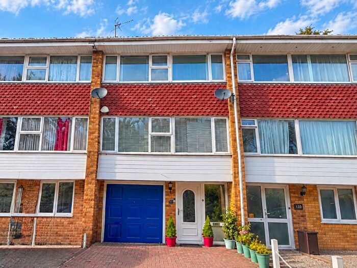 3 Bedroom Terraced House For Sale In Bath Road, Bridgwater, TA6