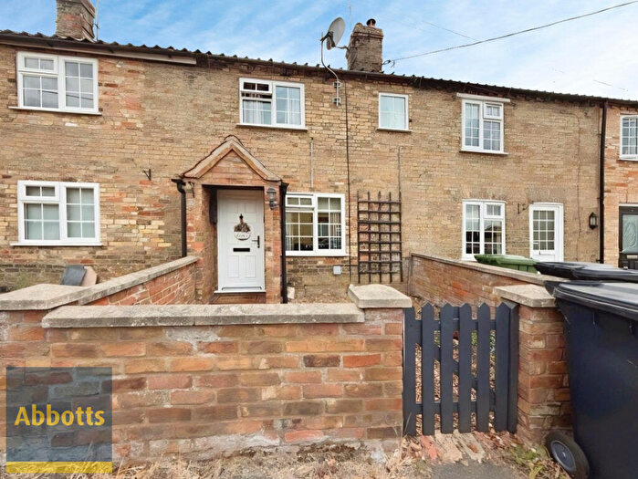 2 Bedroom Cottage To Rent In Common Lane, Southery, PE38