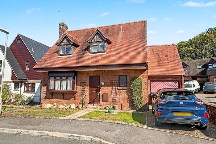 3 Bedroom Detached House For Sale In Sixpenny Handley, SP5