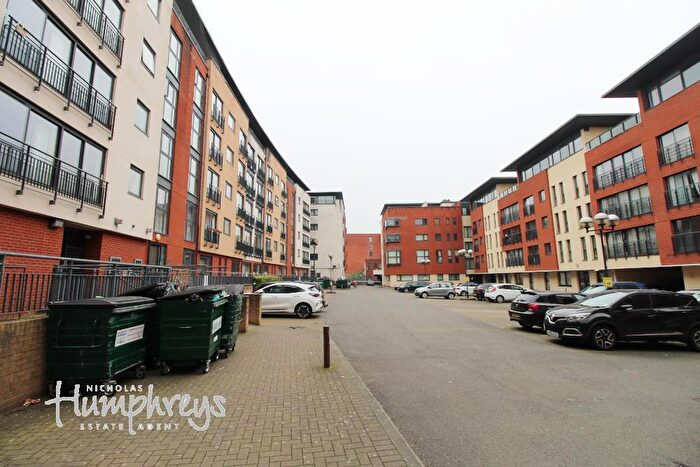 2 Bedroom Apartment For Sale In Kinvara House, Rea Place, Birmingham, B12