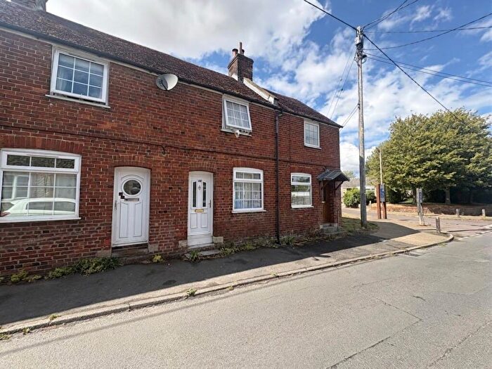 1 Bedroom Terraced House For Sale In Pound Street, Warminster, BA12