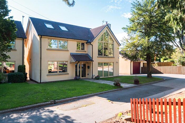 5 Bedroom Detached House For Sale In Grange Drive, Hartford, CW8
