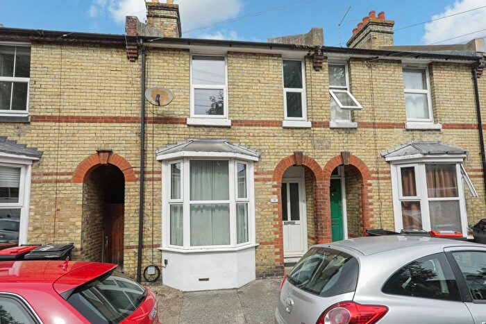 4 Bedroom Terraced House For Sale In Martyrs' Field Road, Canterbury, Kent, CT1