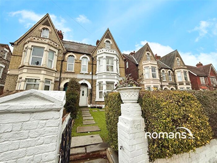 1 Bedroom House To Rent In London Road, High Wycombe, Buckinghamshire, HP11