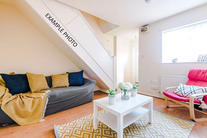 2 Bedroom Terraced House To Rent In Gemini Road, Salford, M6