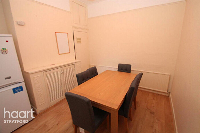 4 Bedroom Terraced House To Rent In Leybourne Road, London, E11