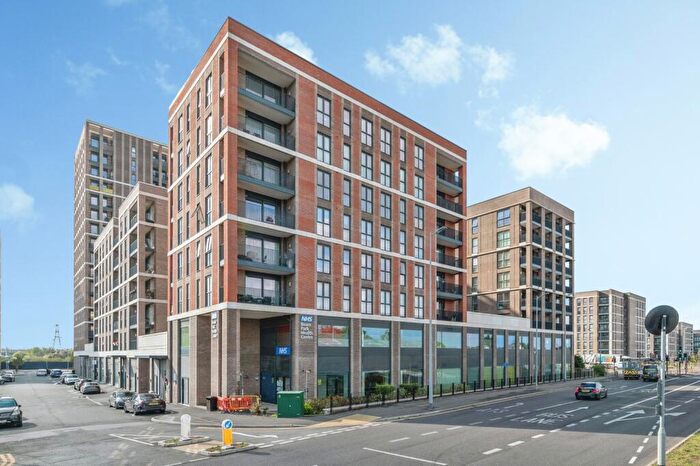 1 Bedroom Flat For Sale In Halewood Way, Rainham, Essex, RM13