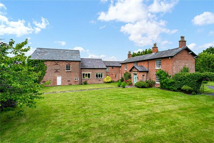4 Bedroom Detached House For Sale In Kirkham Road, Freckleton, Preston, Lancashire, PR4