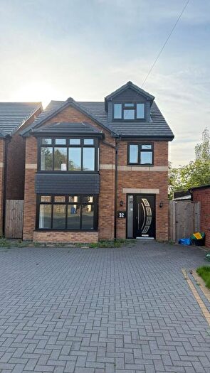 5 Bedroom Detached House To Rent In New Rowley Road, Dudley, DY2