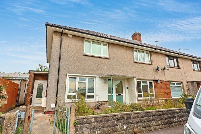 2 Bedroom Flat For Sale In Protheroe Avenue, Pen-Y-Fai, Bridgend, Mid Glamorgan, CF31