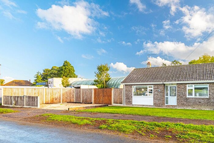 2 Bedroom Semi-Detached Bungalow For Sale In Mayfair, Scarning, NR19
