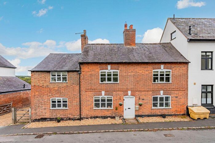4 Bedroom Semi-Detached House For Sale In Main Street, Kibworth Harcourt, LE8