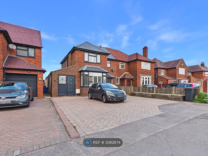 4 Bedroom Semi-detached House To Rent In St Oswalds Road, Gloucester, GL1