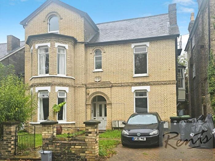 2 Bedroom Flat To Rent In Burlington Road, Off Handford Road, Ipswich, IP1