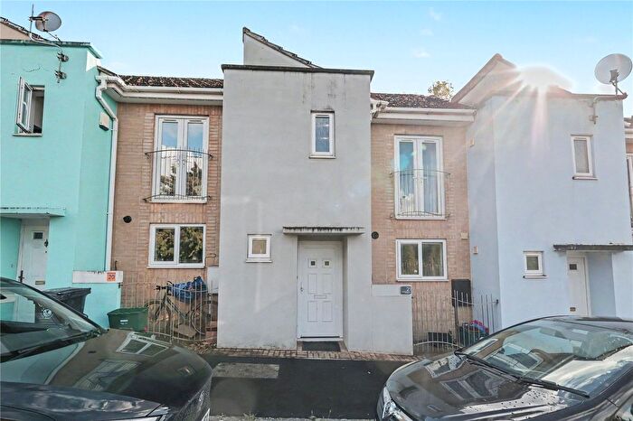 4 Bedroom Terraced House For Sale In Greenbank Road, Easton, Bristol, Somerset, BS5