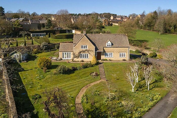 4 Bedroom Detached House For Sale In Blockley, Moreton-in-Marsh, Gloucestershire, GL56