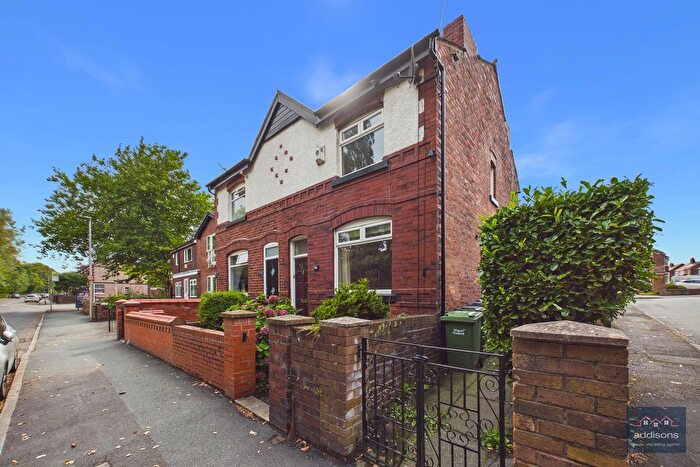 2 Bedroom Semi-Detached House For Sale In Lodge Road, Orrell, Wigan, WN5